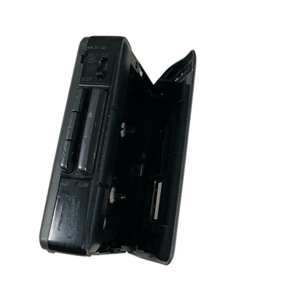 Vintage Panasonic Walkman RQ-V152 AM/FM Radio Cassette Grey Not Tested - Picture 3 of 9